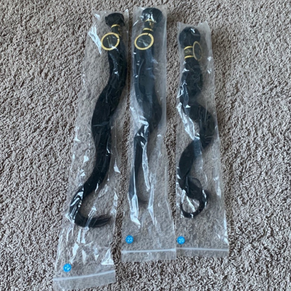 Hair bundles